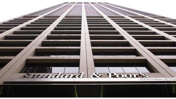 "S & P"dən neft istehsalçısı olan 4 ölkəyə qiymət endirimi