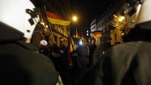 Gjermani - Policia i ndalon PEGIDA-s manifestimin e të hënës