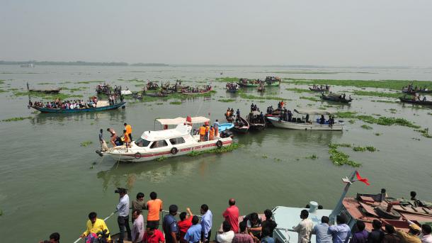 بنگلہ دیش:کشتی کےحادثےمیں ایک سوسےزائد افراد کے ہلاک ہونے کا خدشہ