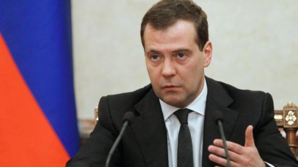 Medvedev Azärbaycanğa säfär yasıy