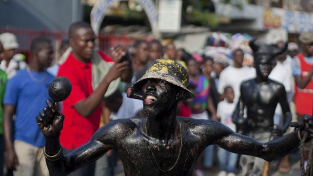 海地狂欢节期间发生电击事故