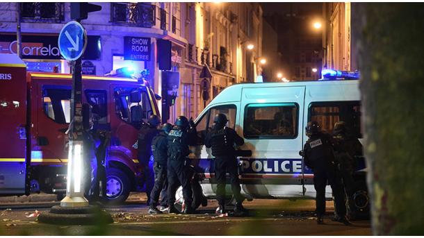 Επιδρομές σε σπίτια από τη γαλλική αστυνομία 