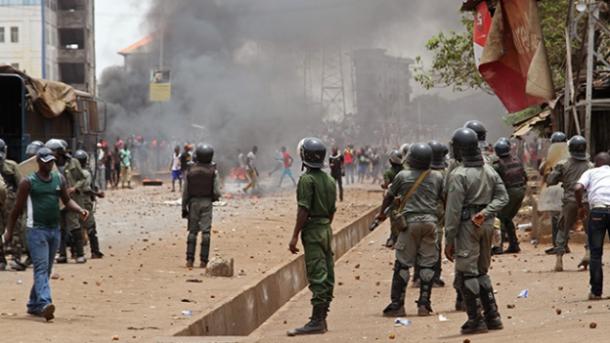 Διαμαρτυρίες για το εκλογικό ημερολόγιο στη Γουινέα