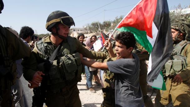 Selon une ONG, Israël maltraite "systématiquement" les enfants