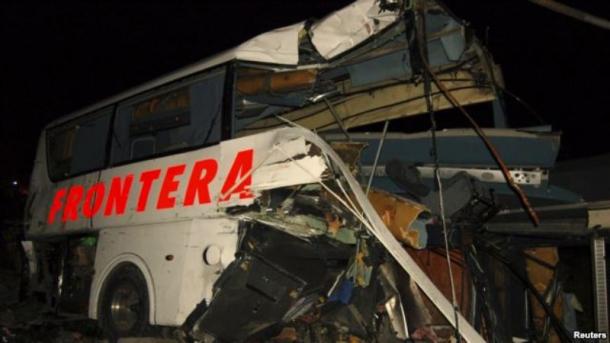 میکسیکو میں مال بردار ٹرین اور بس میں تصادم، 16 افراد ہلاک