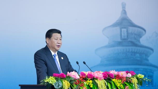 习近平敦促军队加快发展装备体系
