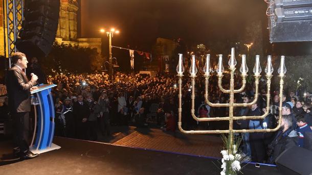 Los judíos de Turquía celebran por primera vez el Janucá 