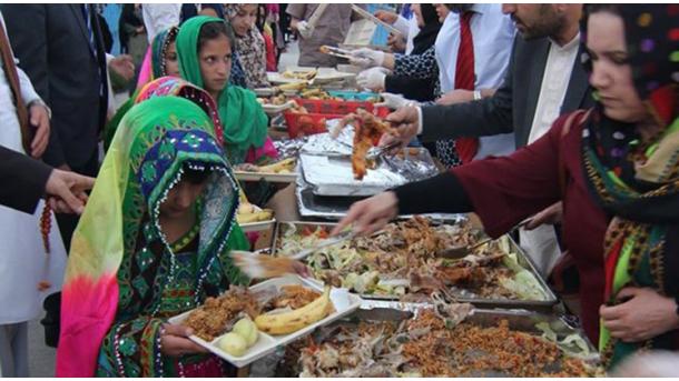 برپایی ضیافت افطاری برای ۳۵۰ تیم و نیازمند در افغانستان