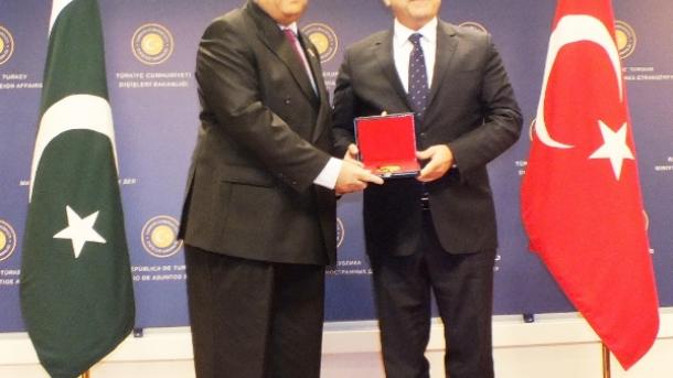ترکی کی جانب سے سفیرِ پاکستان کے لیےاعلیٰ کارکردگی کاایوارڈ