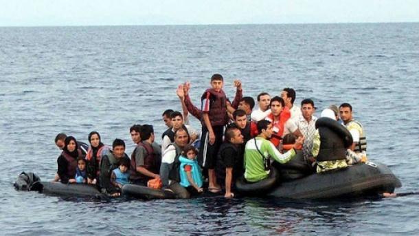 意大利西西里岛海域非法移民船沉船 