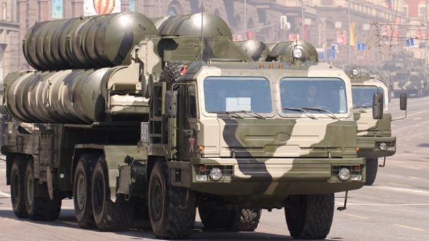 A Turquia e a Rússia pactuam em Ancara o acordo sobre os mísseis de defesa antimíssil S400