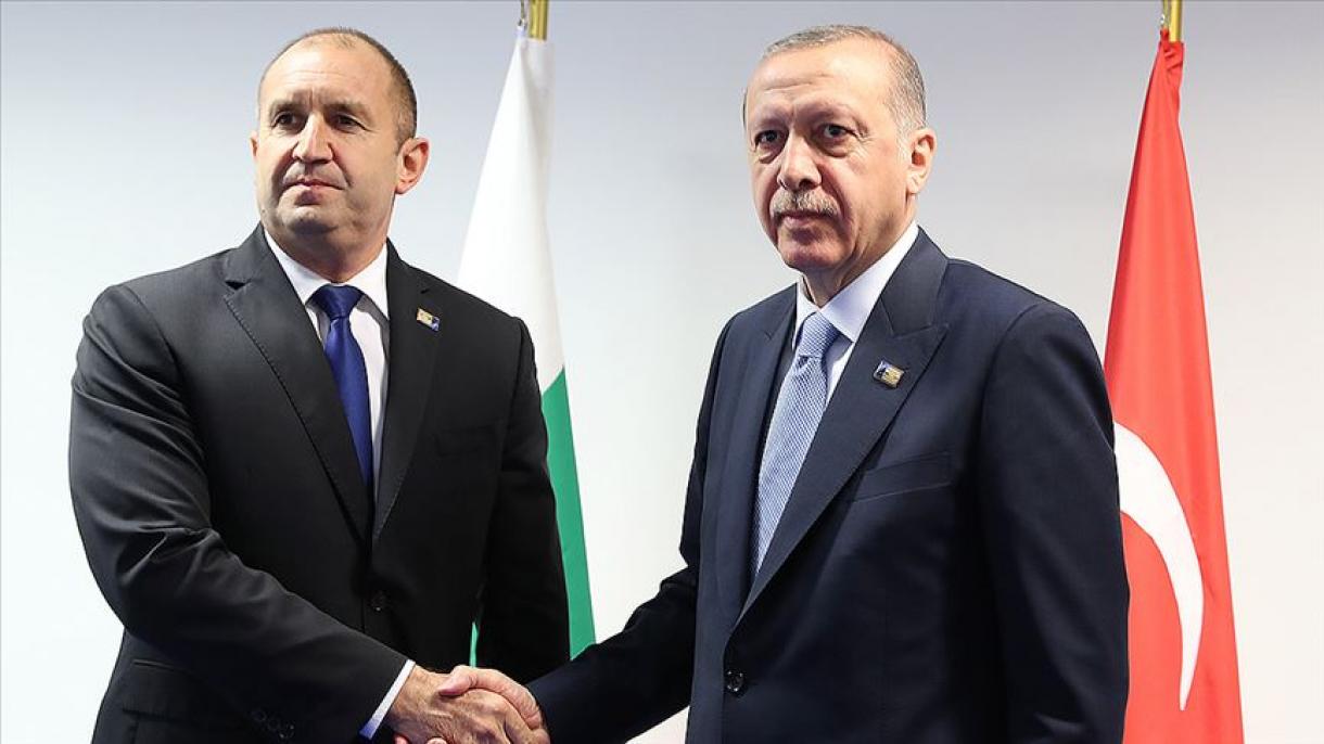Президентът Ердоган рязговаря с българския президент Радев