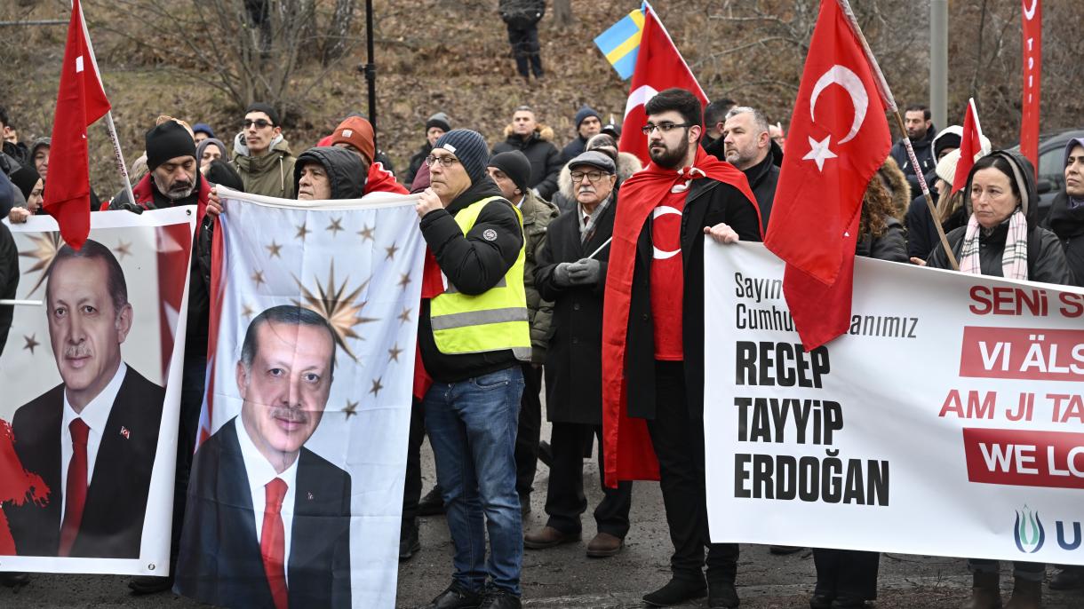 isvec erdogan destek.jpg