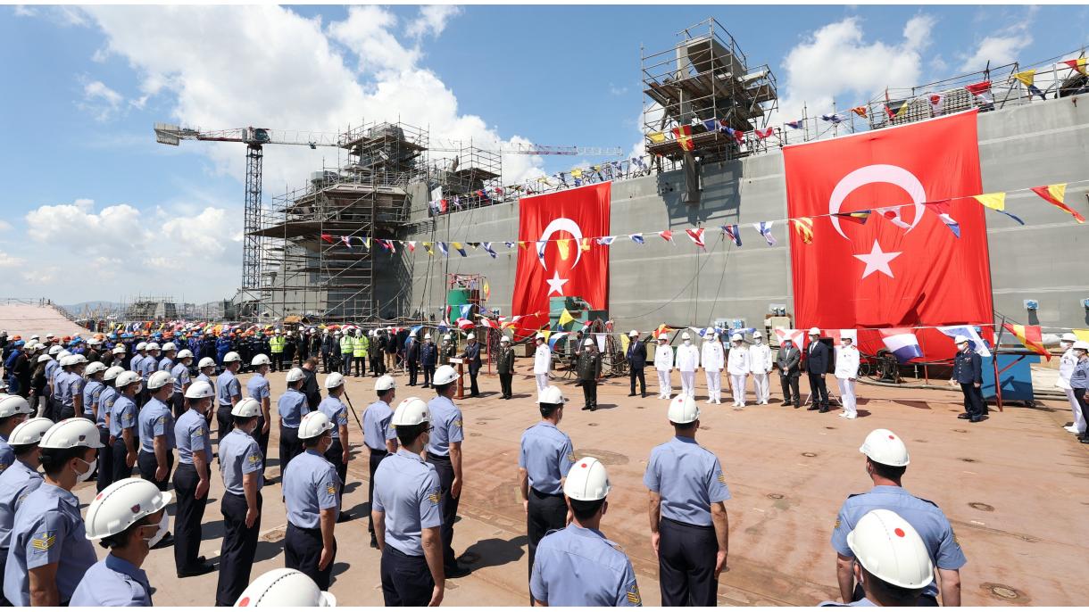 Milli Savunma Bakanı Hulusi Akar TCG ANADOLU1.jpg