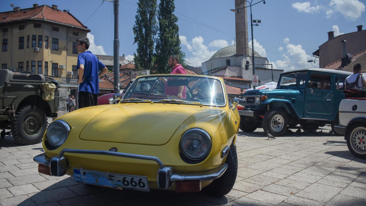 Međunarodni oldtimer cabrio skup u Sarajevu okupio učesnike iz pet zemalja