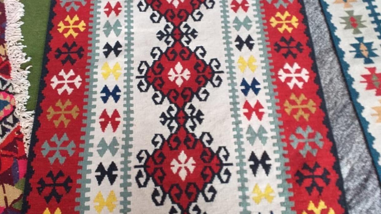 La alfombra Kartepe de Osmaniye