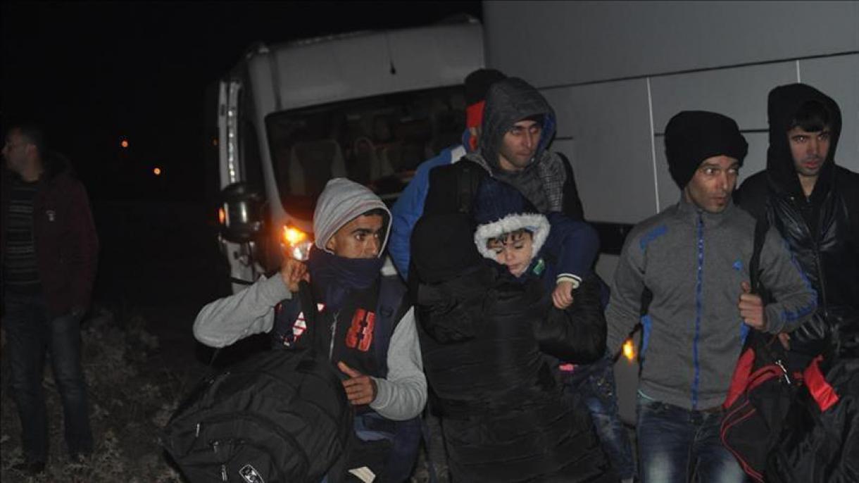 دستگیری 56 مهاجر غیر قانونی در ازمیر ترکیه