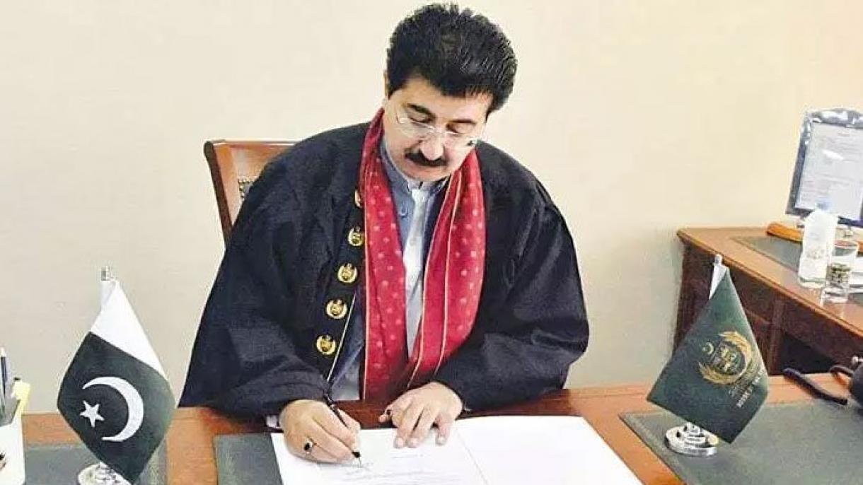 عمران خان کی صادق سنجرانی کی کامیابی پرمبارکباد، شہبازشریف کی تحریک عدم اعتماد کی ناکامی پرتشویش