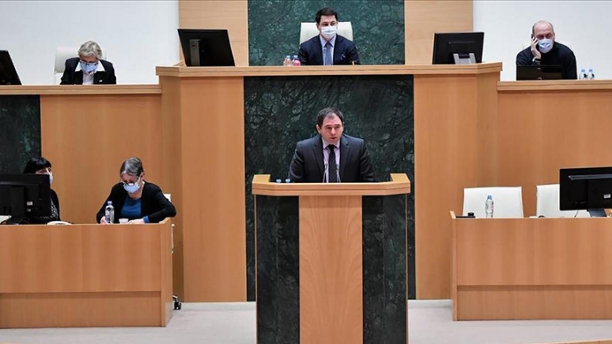 گىرۇزىيە تۈركىيە بىلەن ئىستراتېگىيەلىك ھەمكارلىقنى كۈچەيتىشنىڭ زۆرۈرلۈكىنى تەكىتلىدى