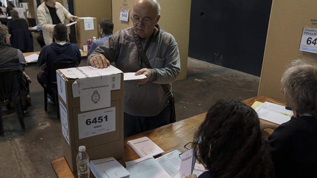 Las elecciones presidenciales están en la segunda ronda en Argentina