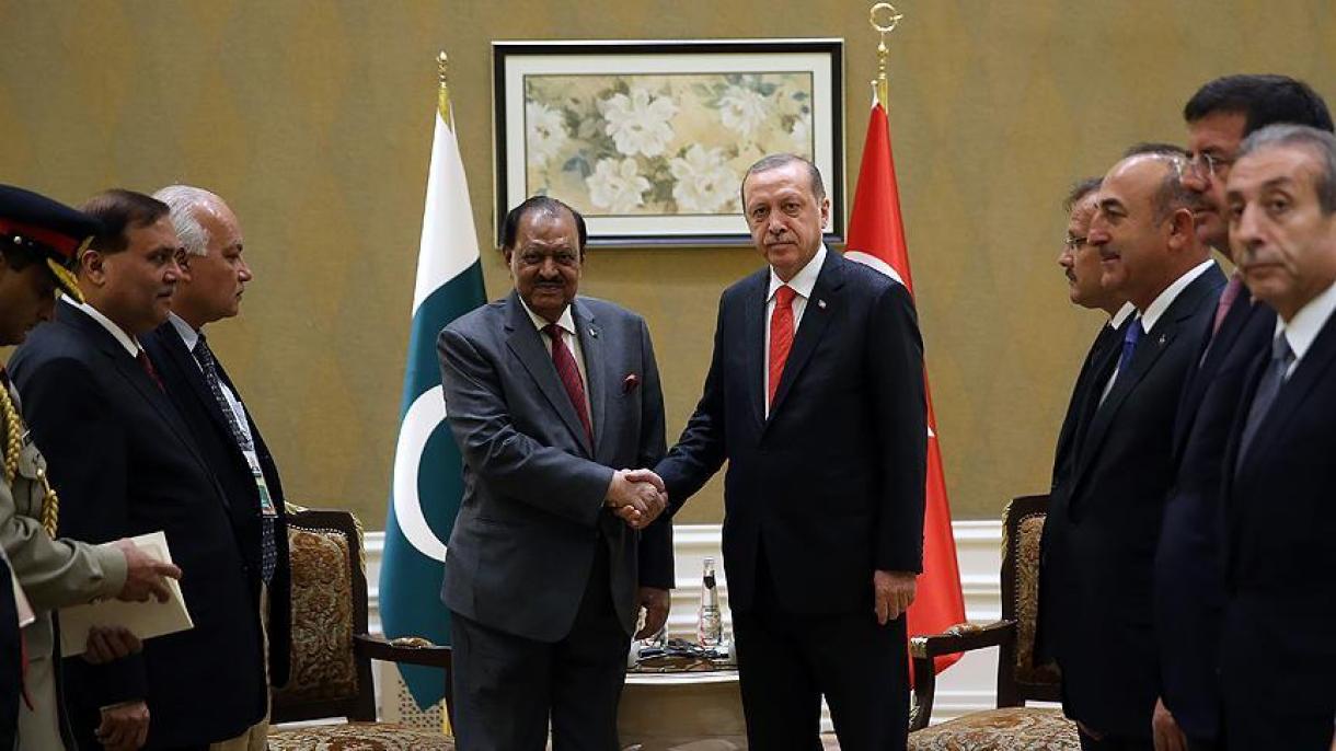 【エルドアン大統領 カザフスタン訪問】 エルドアン大統領、パキスタン大統領と会談