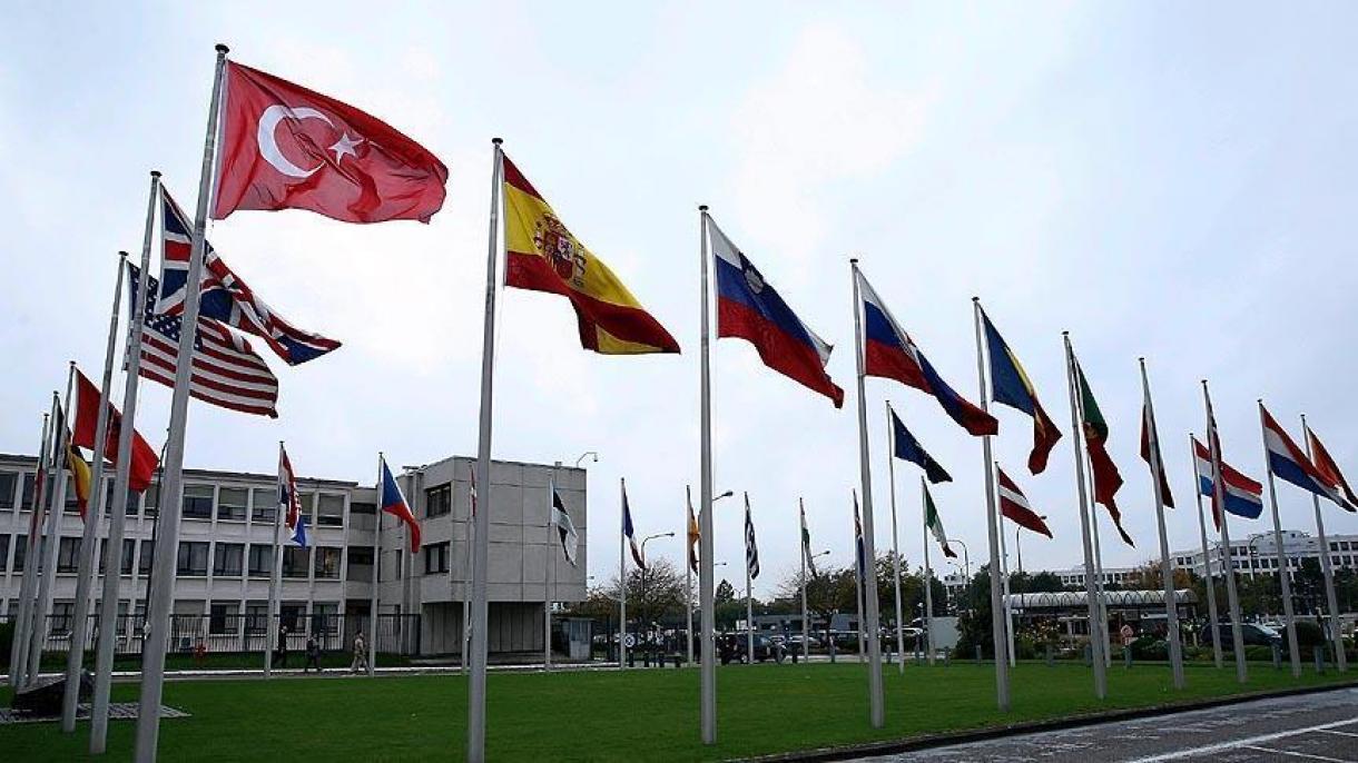 وزرای امور خارجه کشورهای عضو ناتو تشکیل‌ جلسه می‌دهند