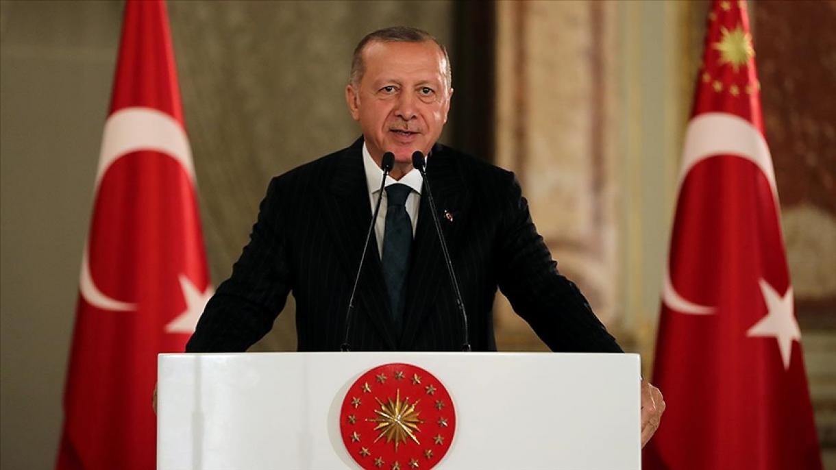 Эрдоган  2023 -  жылдын келиши менен куттуктап, 2022 жылга баа берди