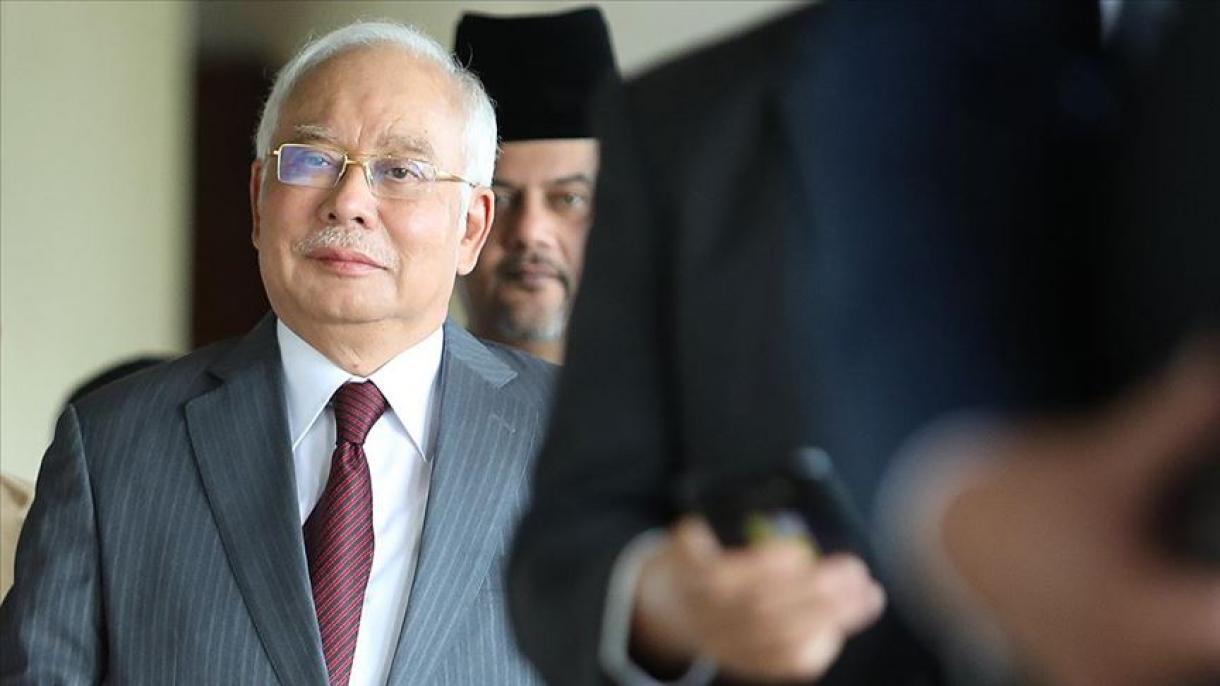 مالايشىيانىڭ سابىق باش مىنىستىرى نەجىپ رەزاقنىڭ جىنايىتى بېكىتىلدى