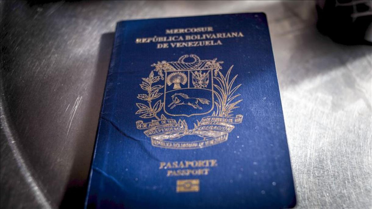 Colombia amplia vigencia de pasaportes venezolanos por dos años