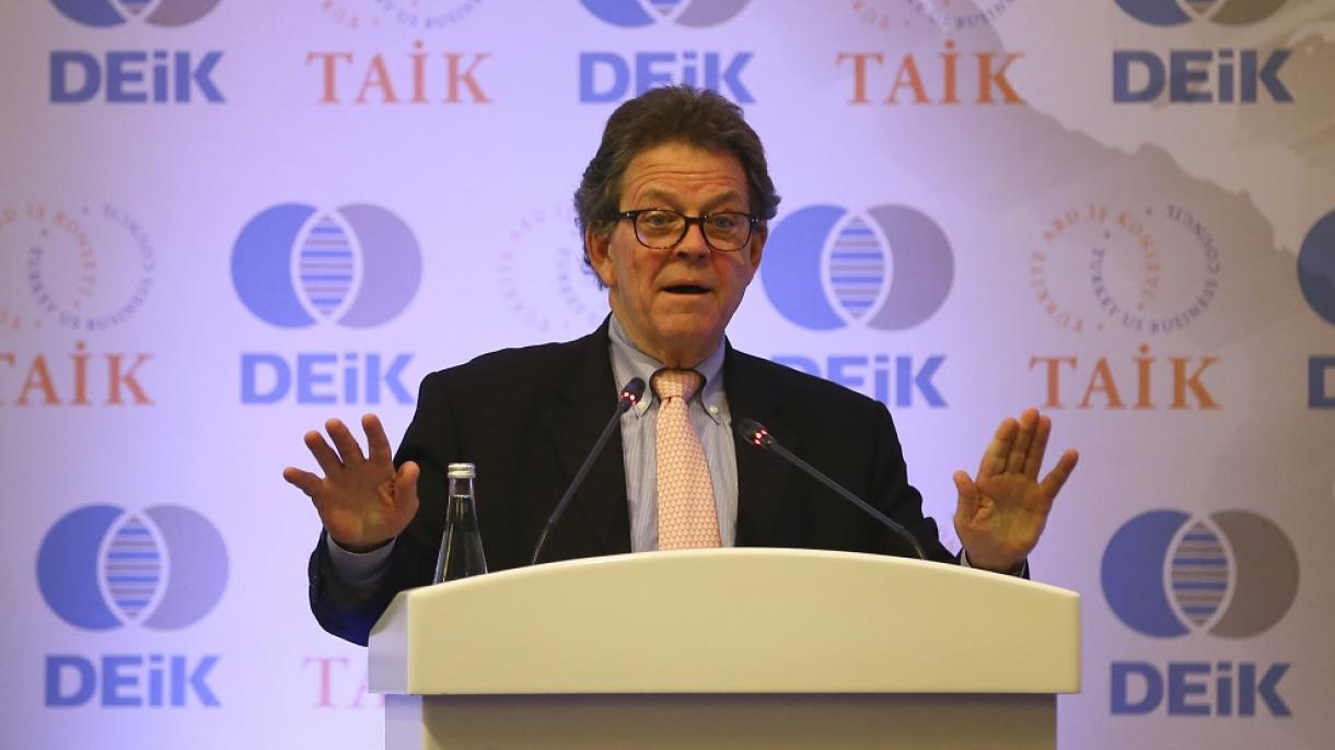Американскиот економист Артур Лафер: „Земете го Обама дајте ни го Ердоган“