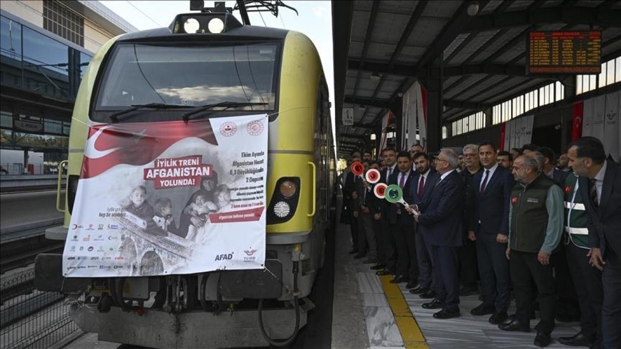 نوزدهمین قطار نیکوکاری حامل ده‌ها تن کمک بشردوستانه از ترکیه به سوی افغانستان حرکت کرد