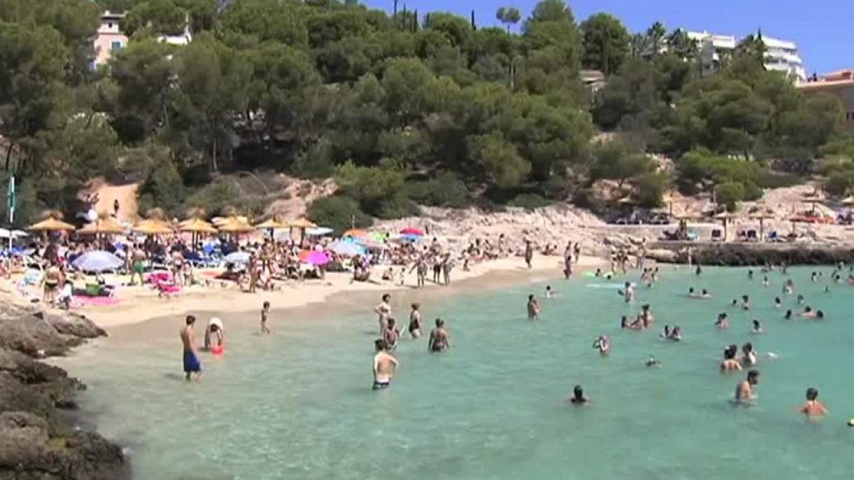 Spanyolország 81,8 millió külföldi turistát fogadott tavaly