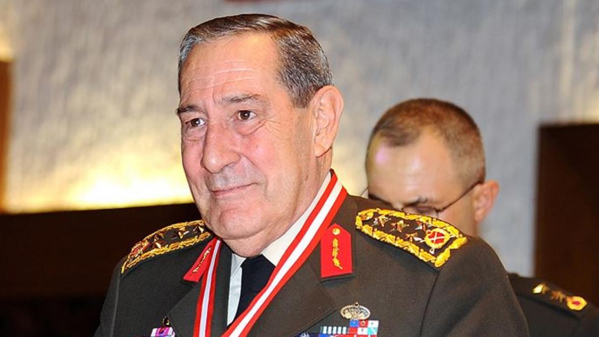Ex-chefe do Estado Maior turco Yaşar Büyükanıt morre aos 79 anos