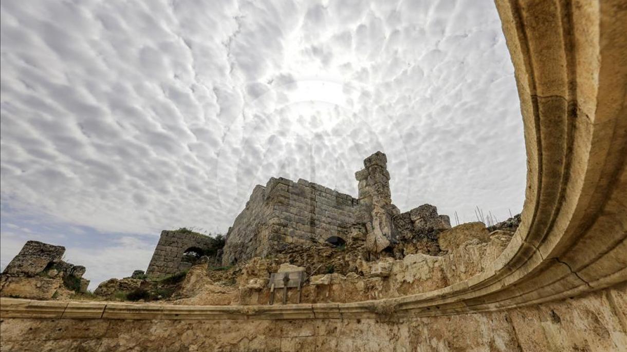Antalyanın aspendos ve perga şehri 14.jpg