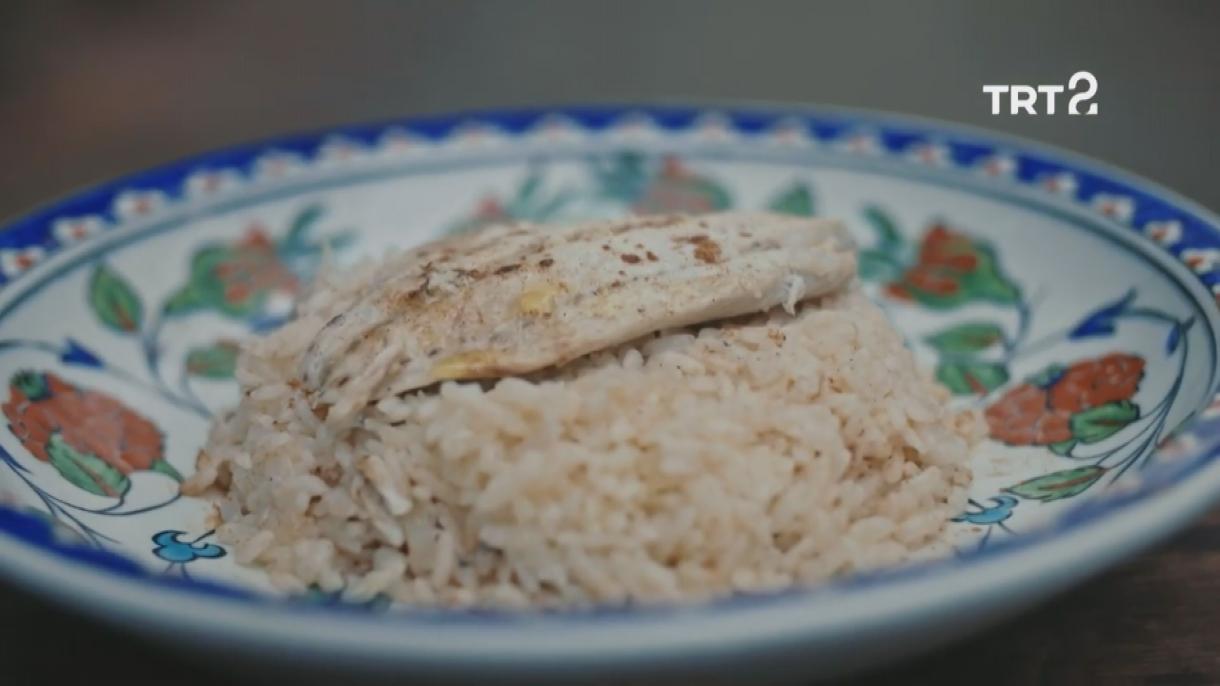 Sarayın ləzzətləri: balıqlı plov
