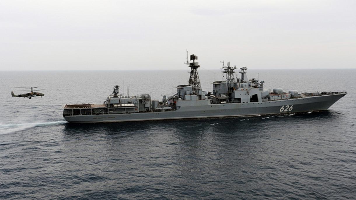 Los buques de Rusia pasan a posición de guerra