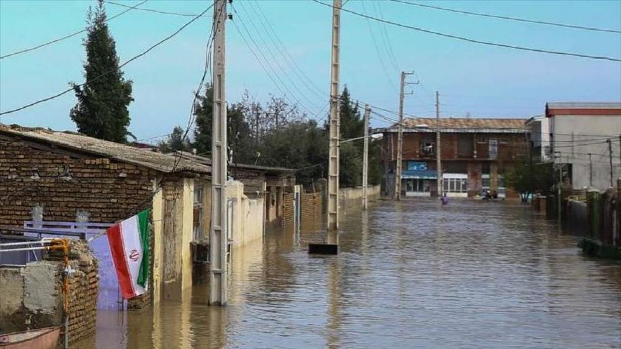 伊朗洪灾导致严重损失