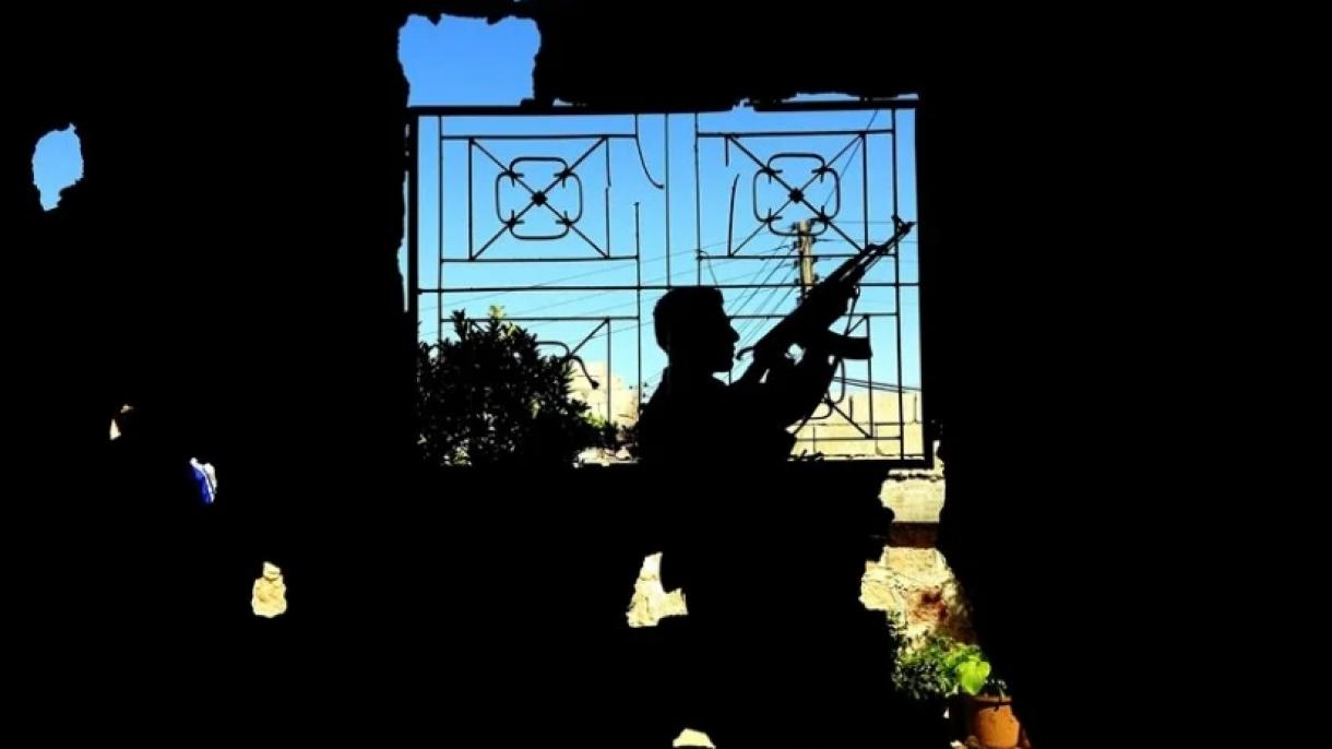 شام، ڈیرہ کے علاقے میں حکومتی فوجوں کے دو ملیشیا گروہوں کے درمیان جھڑپ