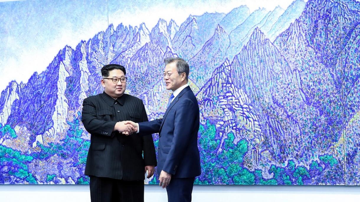 Janubiy Koreya Davlat Prezidenti  Moon Jae- in tarixiy uchrashuvdan keyin  ijobiy  bayonotlar berdi.