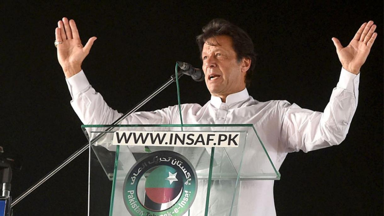پاکستان کو چوروں اور لیٹروں سے نجات دلوا کر ملک کی  تقدیر بدل دیں گے:  عمران خان