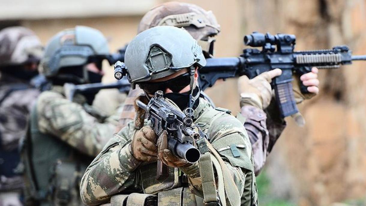 土耳其宪兵部队制服6名PKK恐怖分子