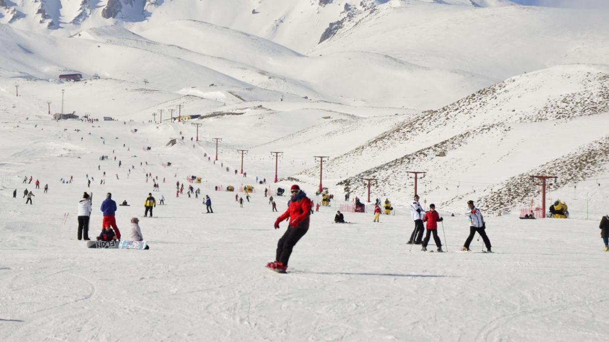 پیست اسکی ارجیس ترکیه، میزبان ورزش دوستان داخلی و خارجی