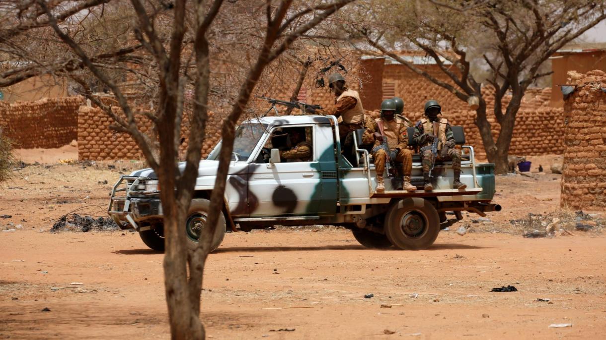 Attacco terroristico in Burkina Faso, almeno 20 morti