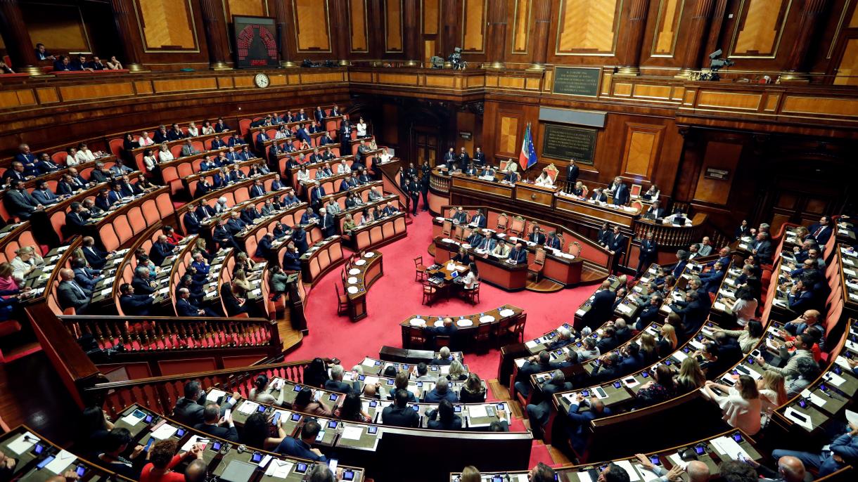 Italia, si aggrava la crisi di governo