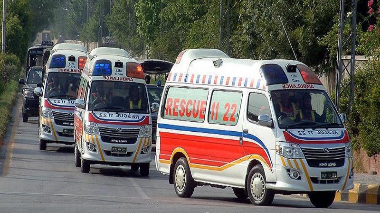 تصادف دو اتوبوس و یک کامیون در پاکستان؛ 10 کشته و 17 زخمی