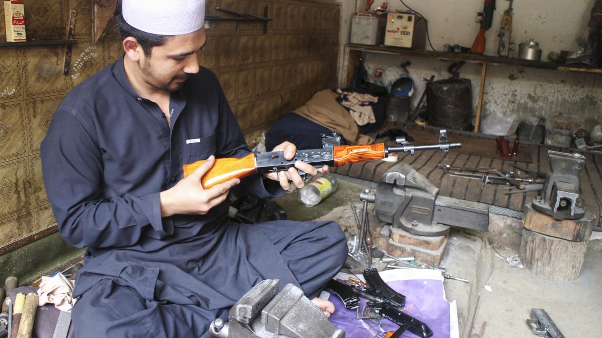 pakistan el yapimi silahlar 3.jpg