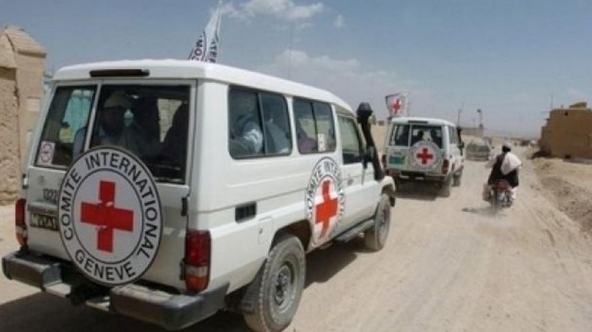 Cruz Roja suspende sus actividades en Afganistán tras la muerte de 6 empleados