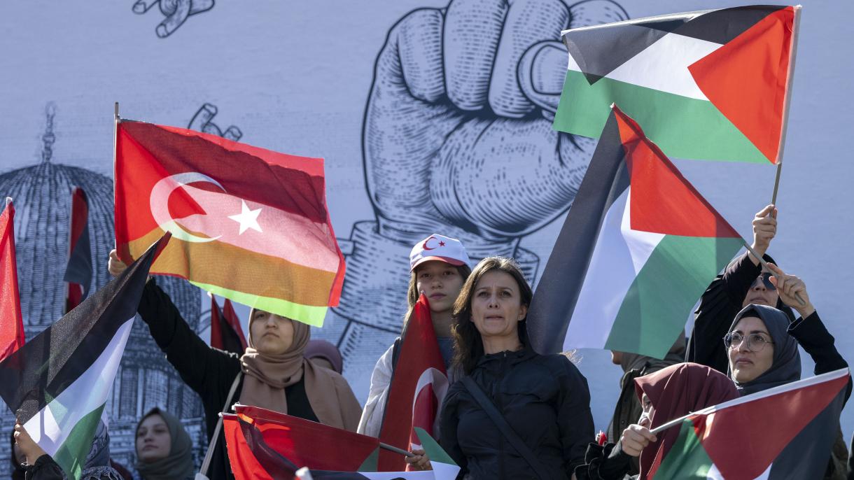 Анкарадагы БУУнун кеңсесинин алдында Палестинаны колдоо митинги өттү