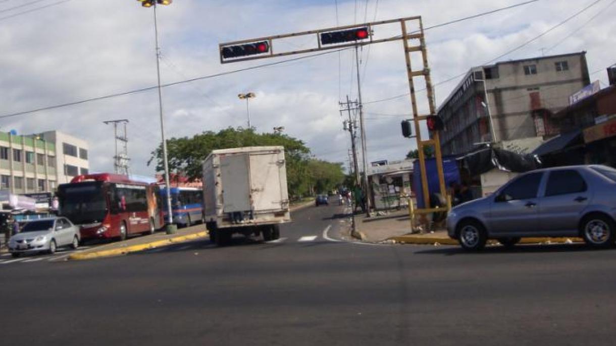Fegyveres támadás autóbusz állomás ellen Venezuelában