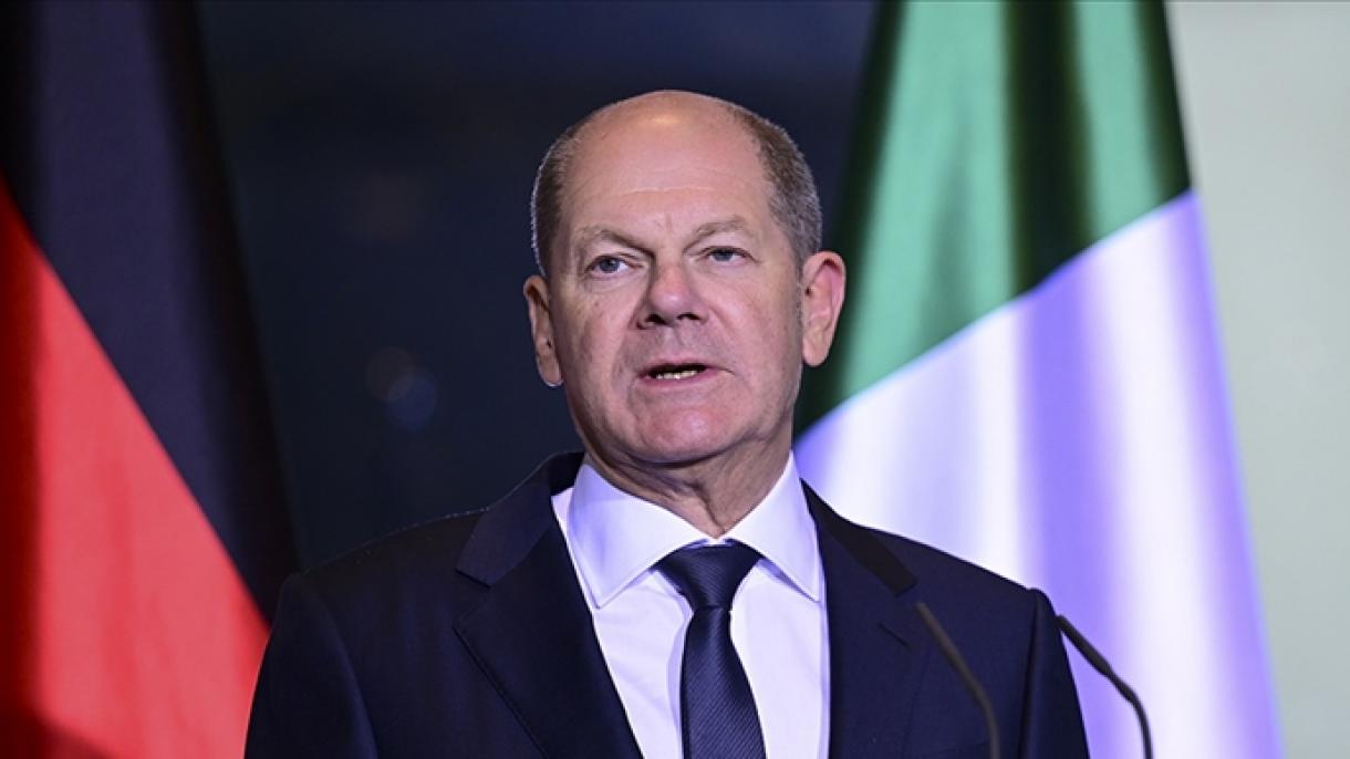 Olaf Şolts Georgia Meloni ilə görüşüb